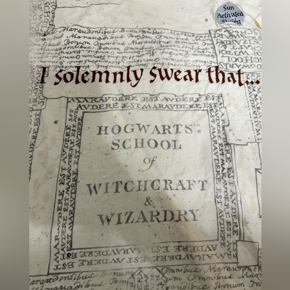 Harry Potter Universal Studios sun activated tshirt nwt large - Picture 3 of 6